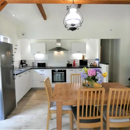 Azur, 4 Pieces, 6 Personnes - Fr-1-360-668 Tatil Evi
